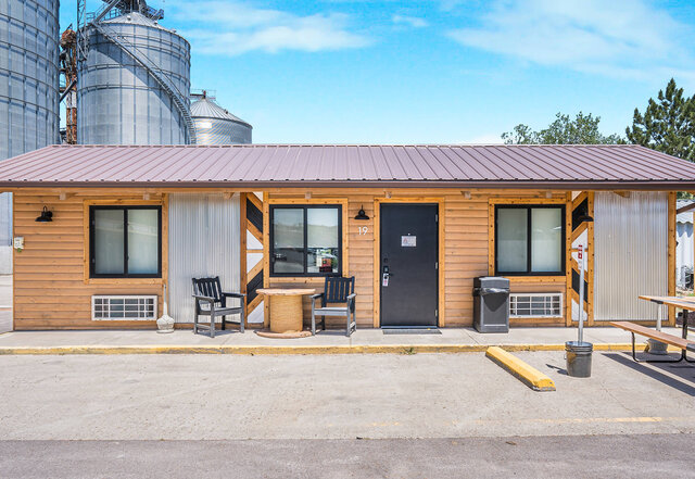 Image 16 for cabin family suite - DOG friendly rm