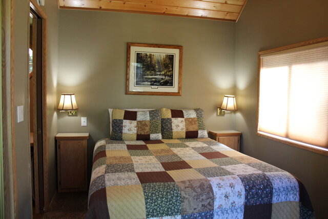 Image 5 for Aspen - Riverfront Cabin