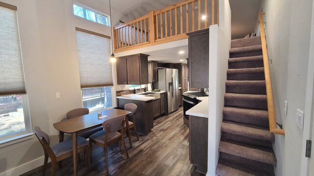 Image 6 for Madrone - Cottages in the woods