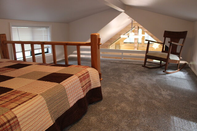 Image 13 for Lodgepole - Cottage in the woods.