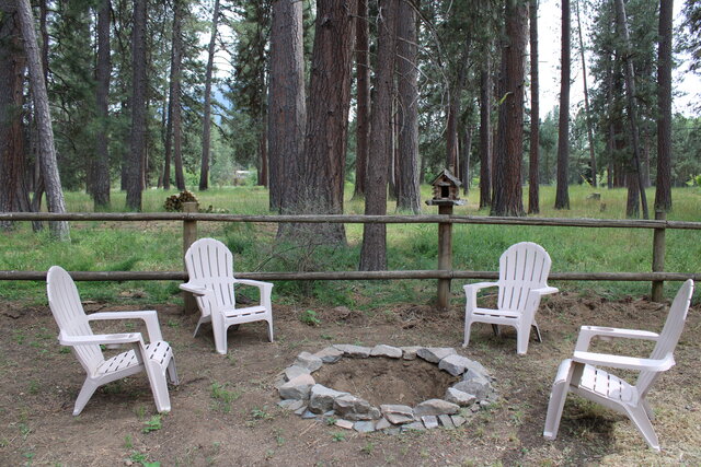 Image 3 for Lodgepole - Cottage in the woods.