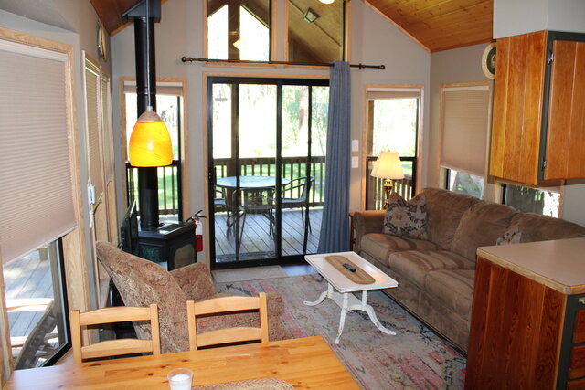 Image 9 for Aspen - Riverfront Cabin