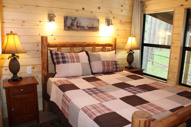 Image 9 for Lodgepole - Cottage in the woods.