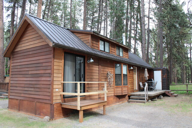 Image 2 for Lodgepole - Cottage in the woods.