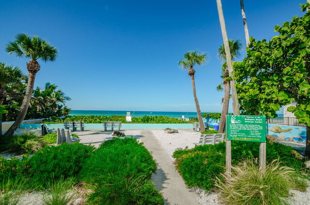 Image 25 for El Mar  Charming Beach suite with Pool