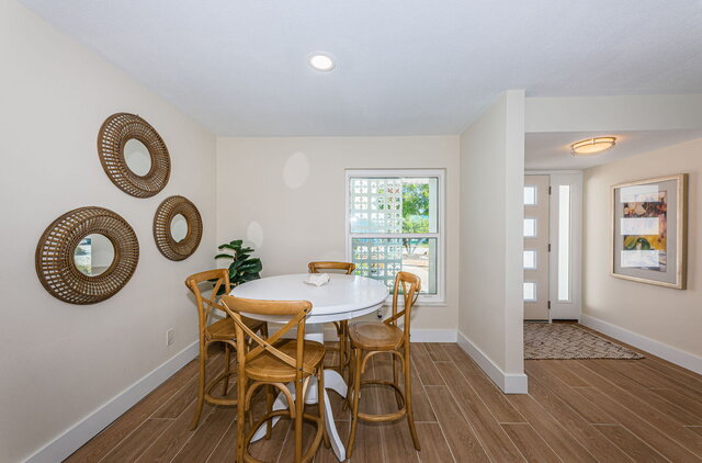 Image 10 for An Intra Coastal waterfront Home with pool