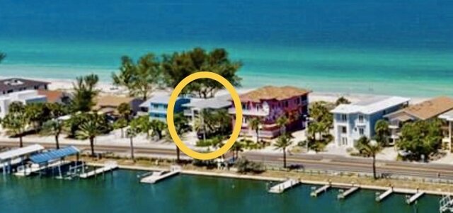 Image 1 for Joyce's Beachfront Suite 3