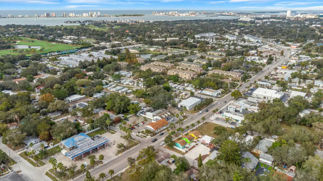 Image 25 for Sunshine Shores | Private Yard and Hot Tub