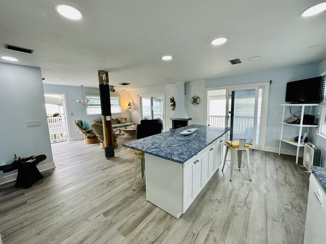 Image 22 for Beachfront Bungalow