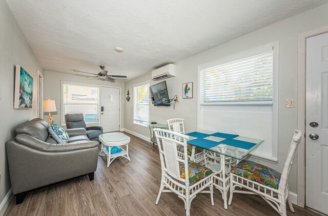 Image 9 for Sunset beach Bungalow  1