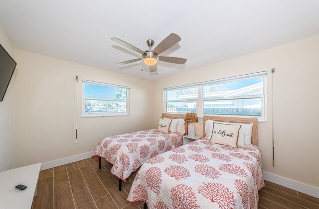 Image 22 for An Intra Coastal waterfront Home with pool