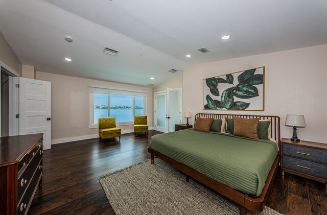 Image 20 for Coastal Waters Retreat