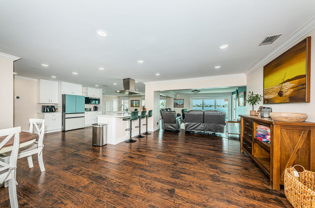 Image 8 for Coastal Waters Retreat