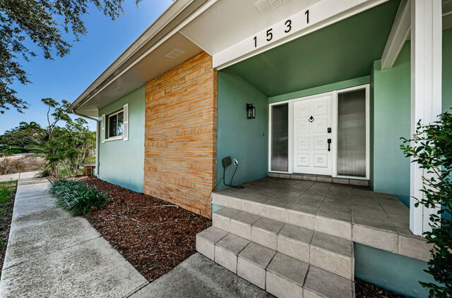 Image 4 for Largo Beach Home with pool