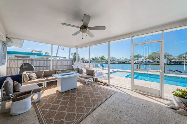 Image 24 for An Intra Coastal waterfront Home with pool