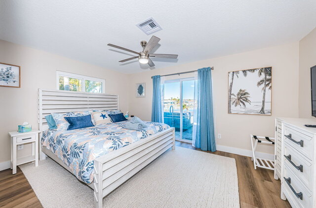 Image 13 for Relax and Unwind at Beautiful Bahia Palms