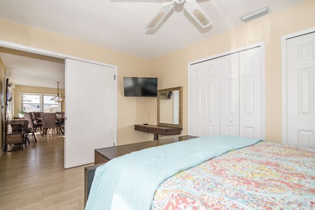 Image 23 for Joyce's Beachfront Penthouse