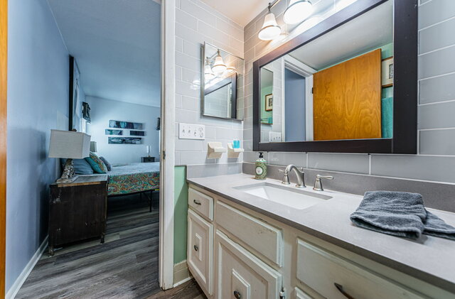 Image 25 for Intercoastal Beach Suite