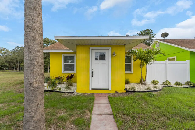 Image 1 for Sunshine Shores | Private Yard and Hot Tub