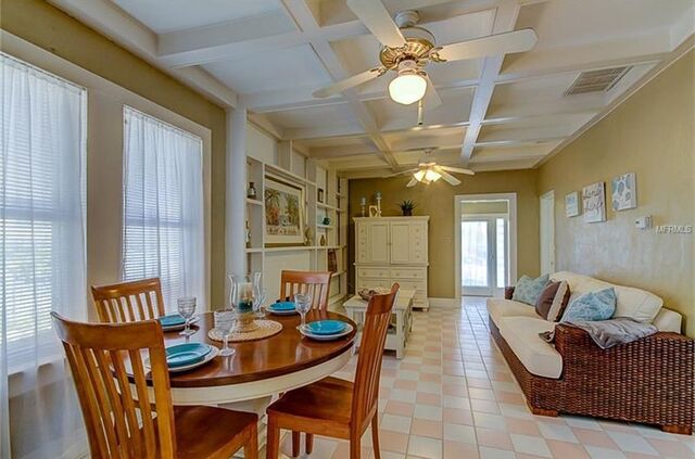 Image 3 for Pelican Beach Cottage