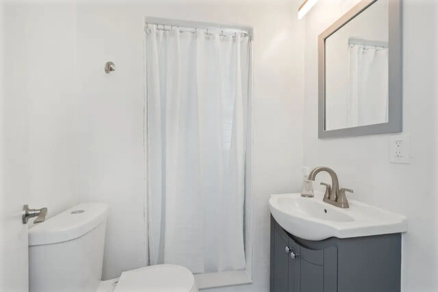 Image 15 for Sunshine Shores | Private Yard and Hot Tub