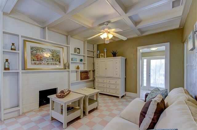 Image 5 for Pelican Beach Cottage