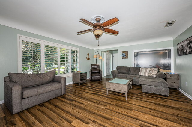 Image 7 for Largo Beach Home with pool