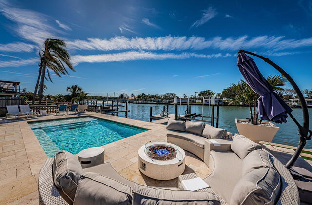 Image 4 for An Intra Coastal waterfront Home with pool