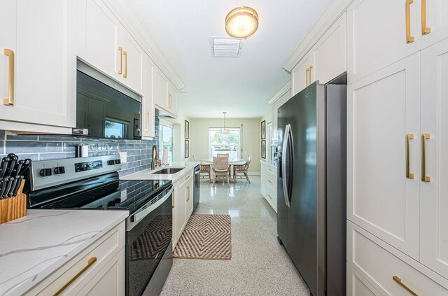 Image 11 for An Intra Coastal waterfront Home with pool