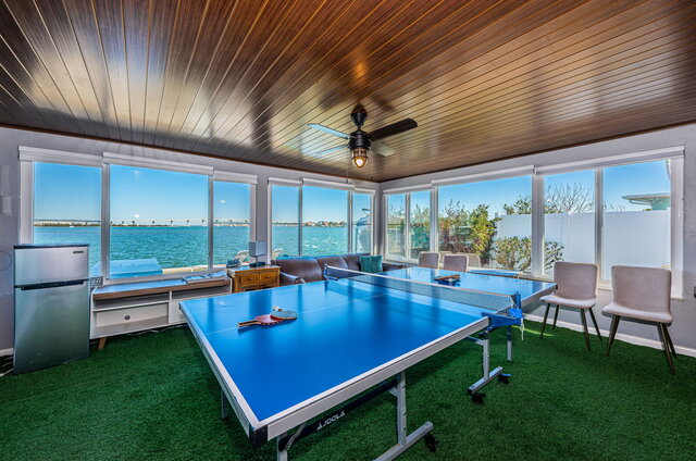 Image 23 for Tropical Island Beach House with pool