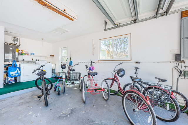 Image 25 for Tropical Island Beach House with pool