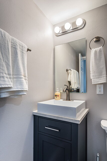 Image 20 for Blue Water Beachside NEW 2 bedroom Suite