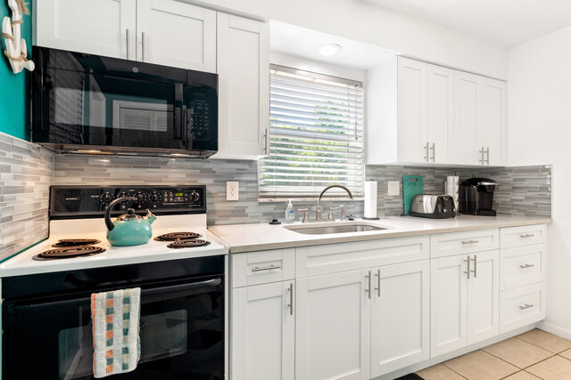 Image 9 for Beach Villa A