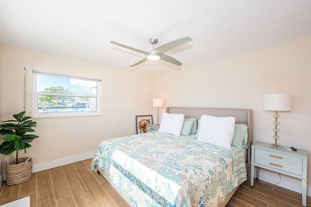 Image 17 for An Intra Coastal waterfront Home with pool