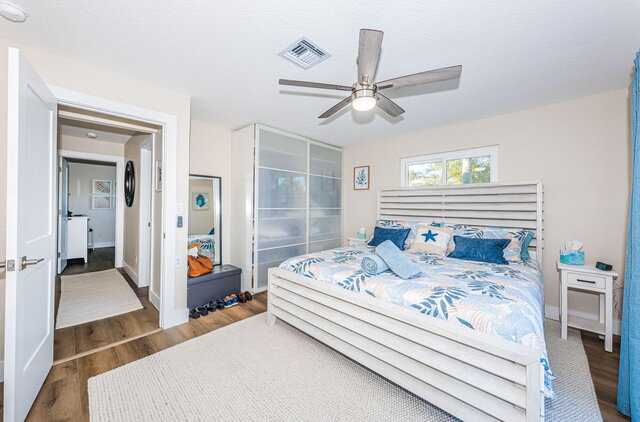 Image 18 for Relax and Unwind at Beautiful Bahia Palms