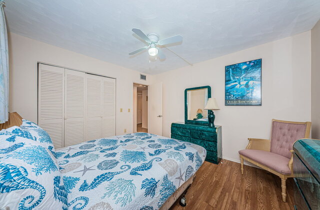 Image 10 for Beach Yacht Club waterfront Suite