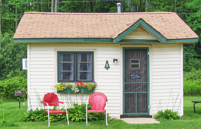 Image 1 for 05) The Ellie Mae