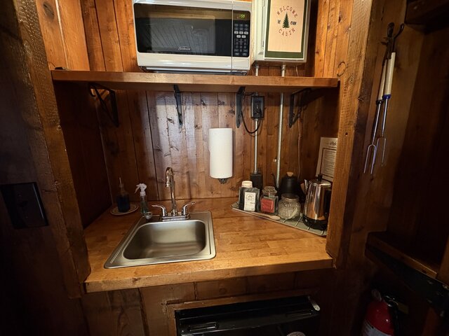 Image 10 for 09) Flag's up