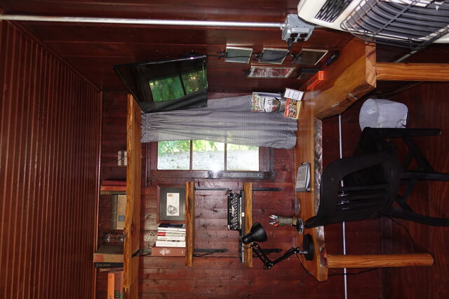 Image 7 for 08) The Hemingway