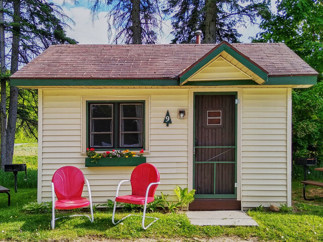 Image 3 for 09) Flag's up