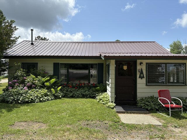 Image 3 for 11) The Cadillac