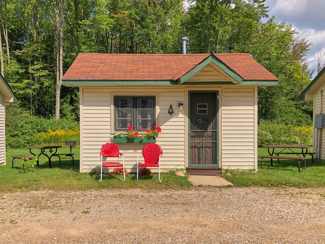 Image 1 for 04) Gone Fishin