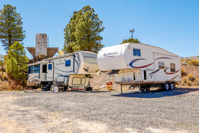 Image 1 for RV17) RV 17