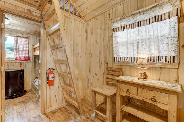 Image 7 for Loft Cabin C