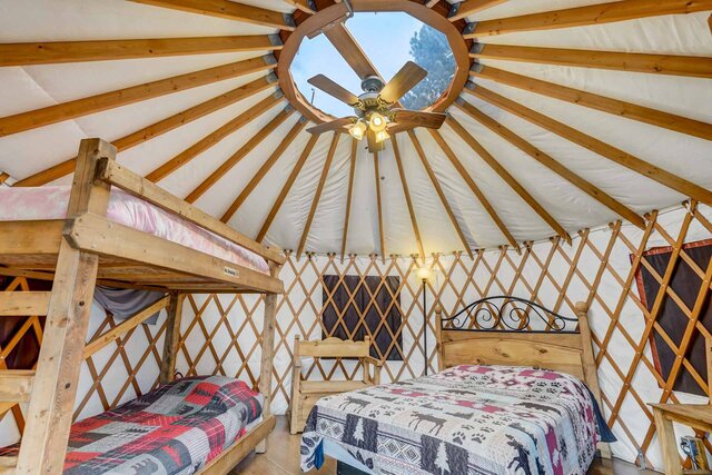 Image 7 for Yurt B