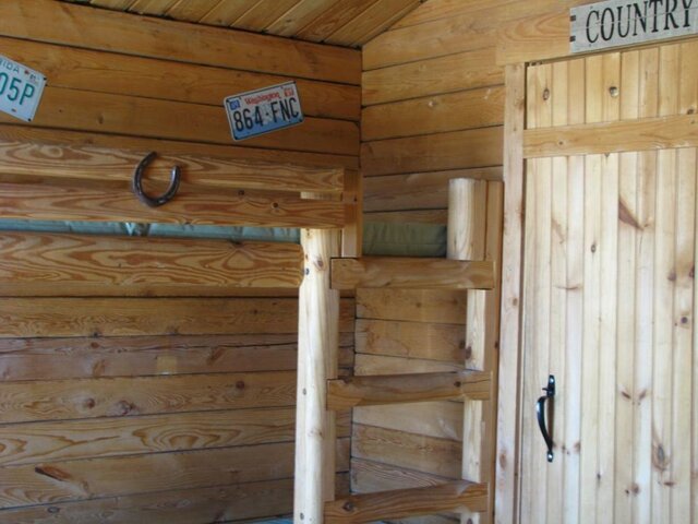 Image 12 for Deluxe Cabin-3