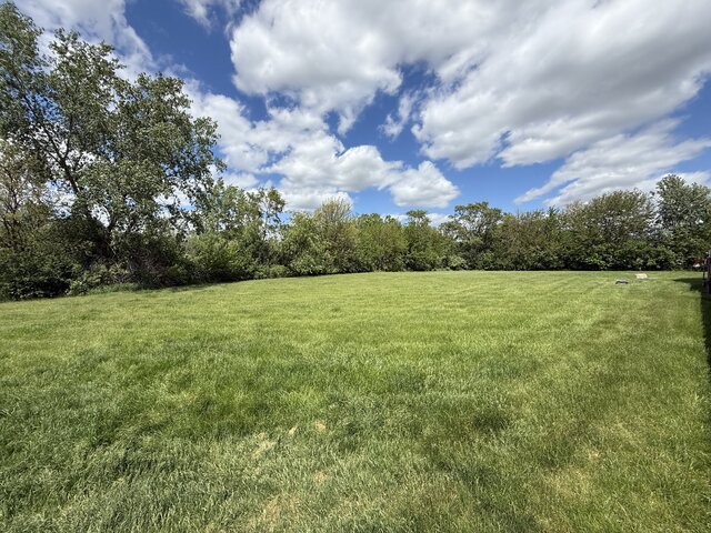Image 5 for Standard Room, Queen Bed Smoke Free
