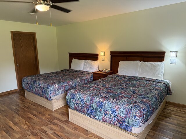 Image 1 for Standard Room, 2 Queen Bed, Smoke Free