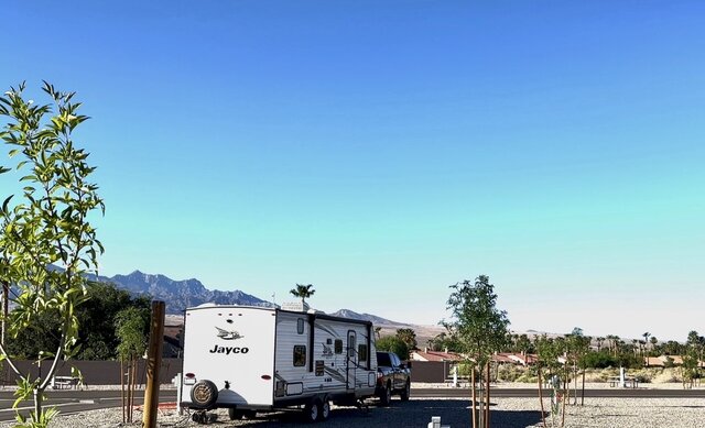 Image 3 for Standard Back-in