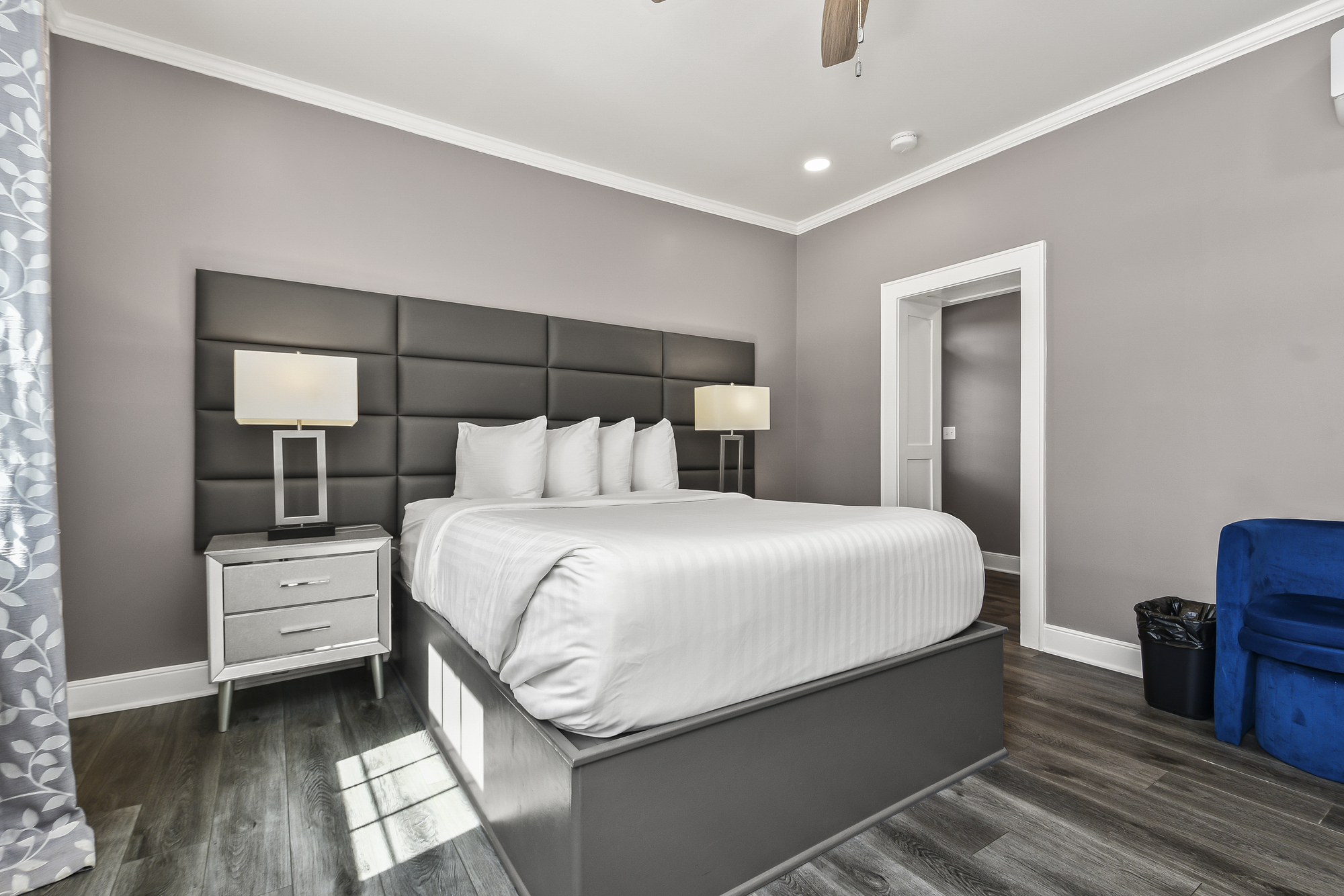 Image for Deluxe Queen Room (Private Entrance)